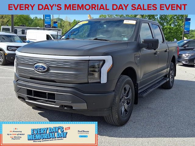 Certified 2022 Ford F150 Lightning Lariat AWD/4WD image 4