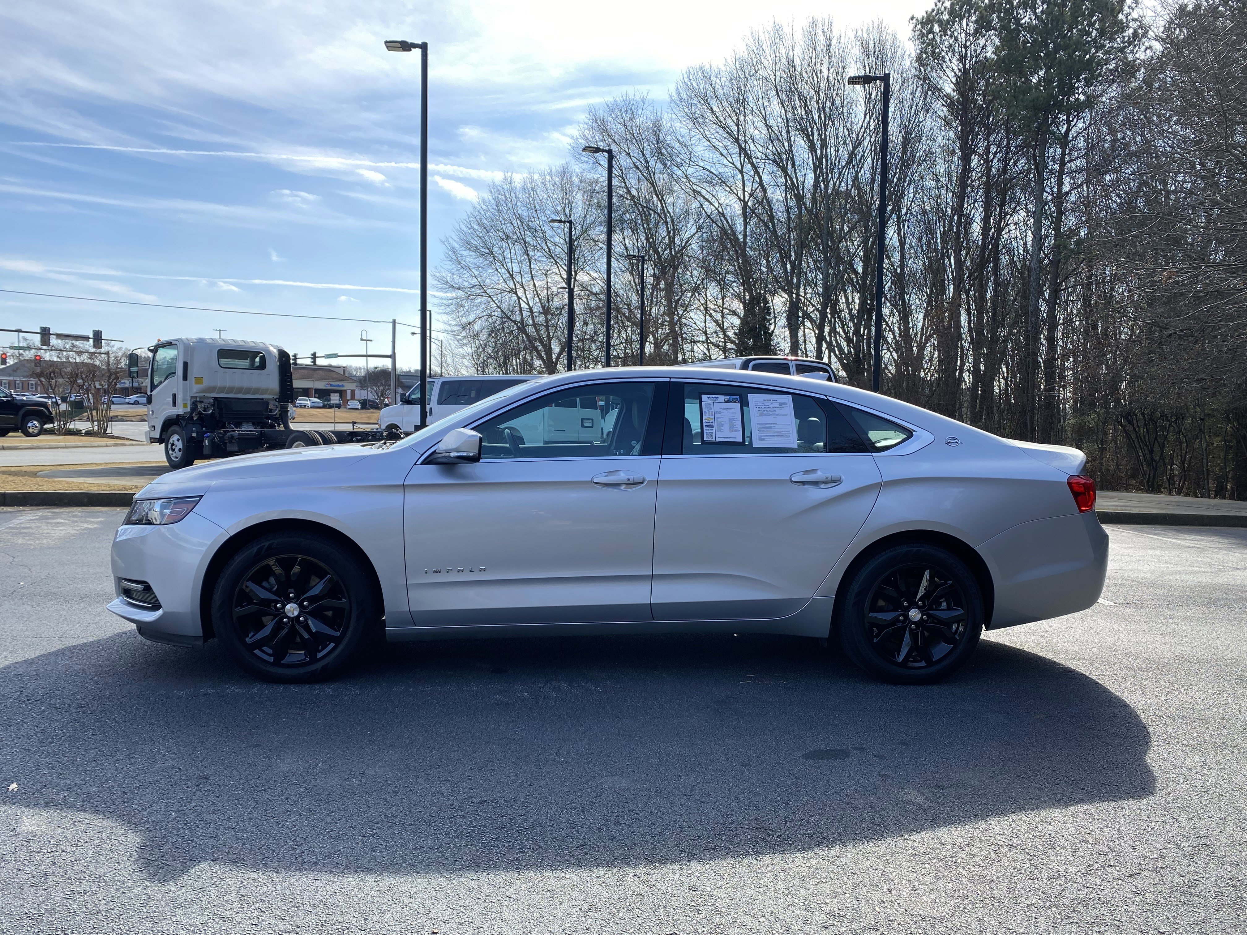 Used 2020 Chevrolet Impala LT w/ LT Convenience Package image 6