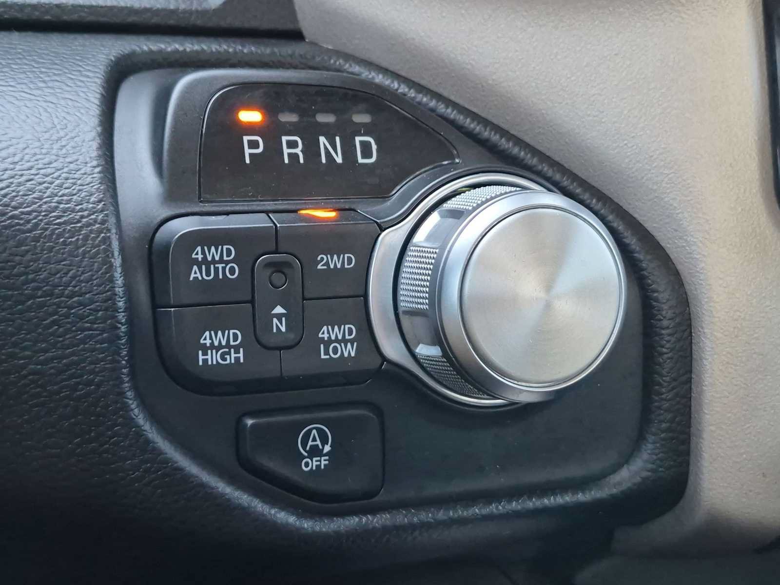 Used 2022 RAM 1500 Laramie AWD/4WD image 34