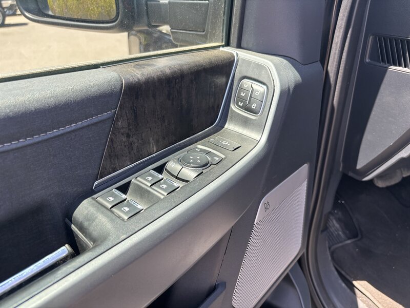 Used 2023 Ford F350 Lariat w/ Sport Appearance Package AWD/4WD image 13