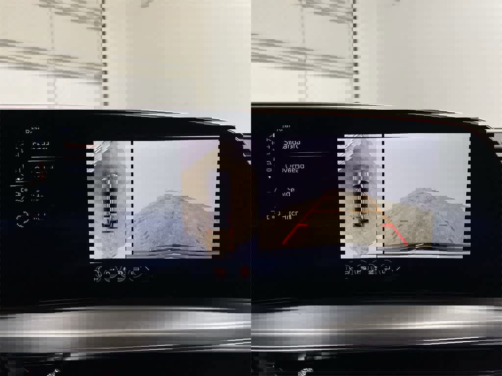 Certified 2026 Cadillac Lyriq Sport image 25