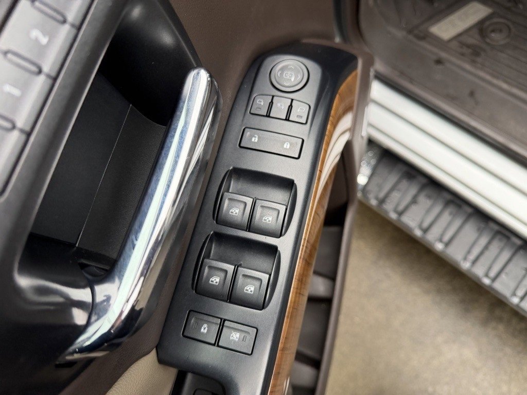 Used 2018 GMC Sierra 2500 SLT image 12