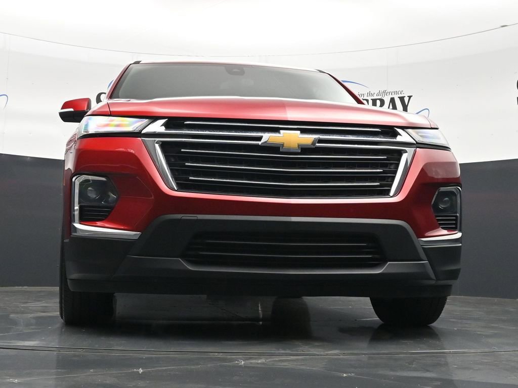 Used 2023 Chevrolet Traverse LT image 18