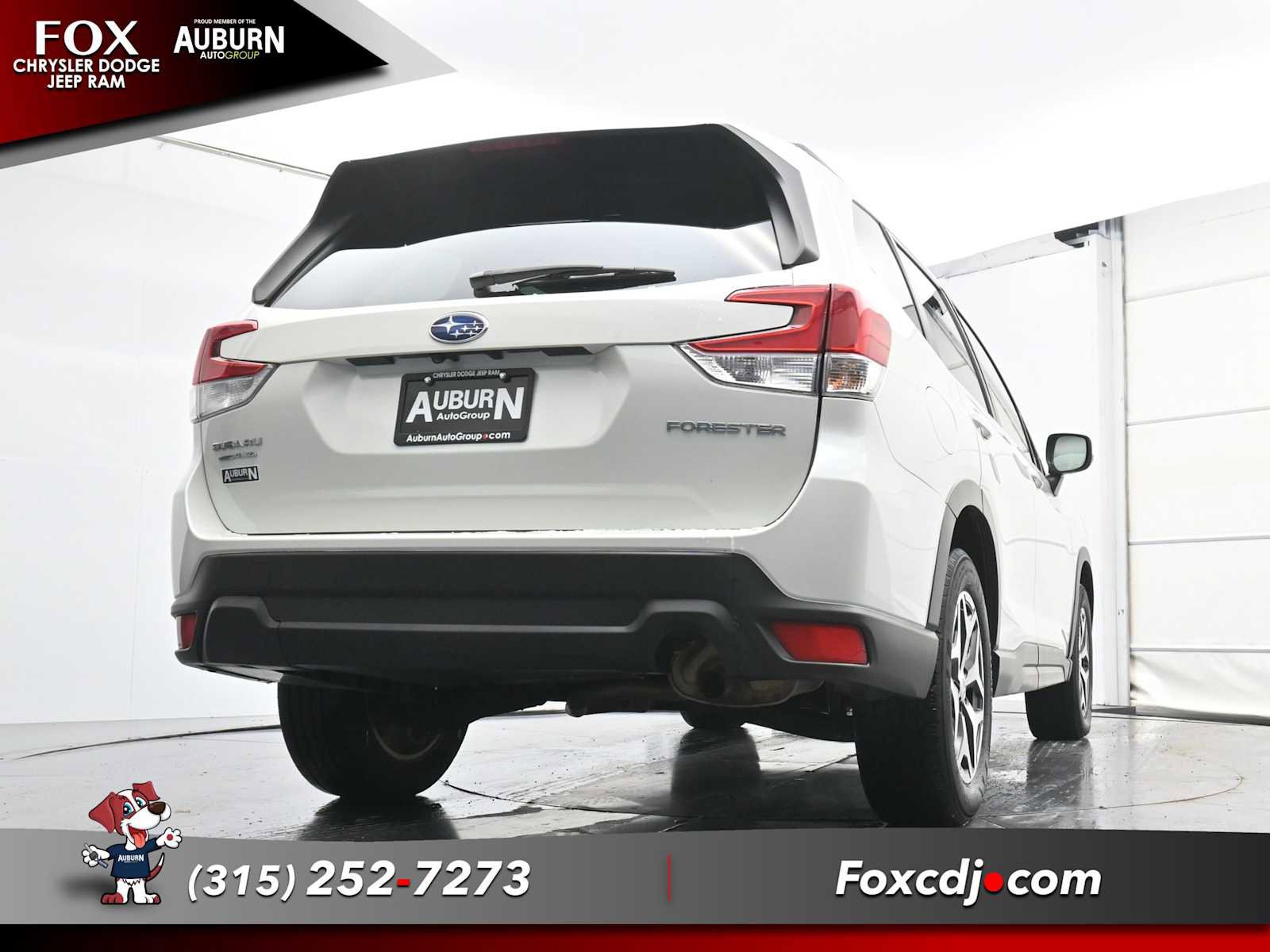 Used 2020 Subaru Forester Premium image 18