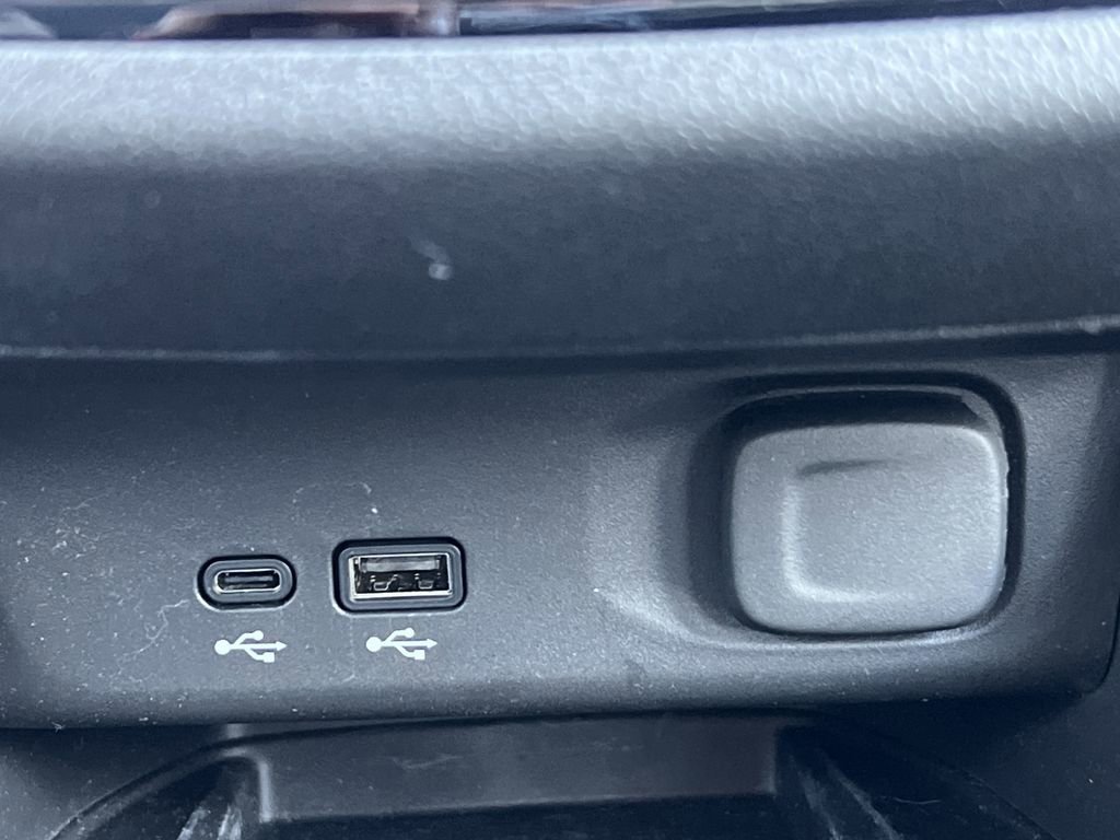 Used 2025 Buick Envista Avenir image 7