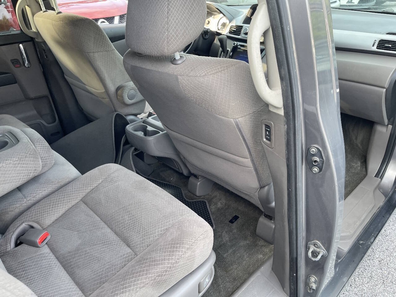 Used 2014 Honda Odyssey EX image 23