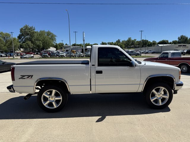 Used 1997 GMC Sierra 1500 2WD Regular Cab w/ Marketing Option Pkg 3 image 9