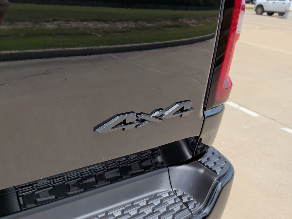 New 2026 RAM 1500 Express image 41