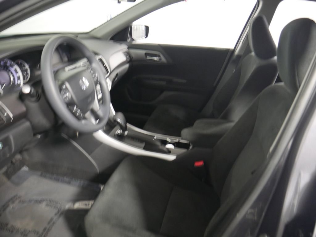 Used 2013 Honda Accord LX image 14