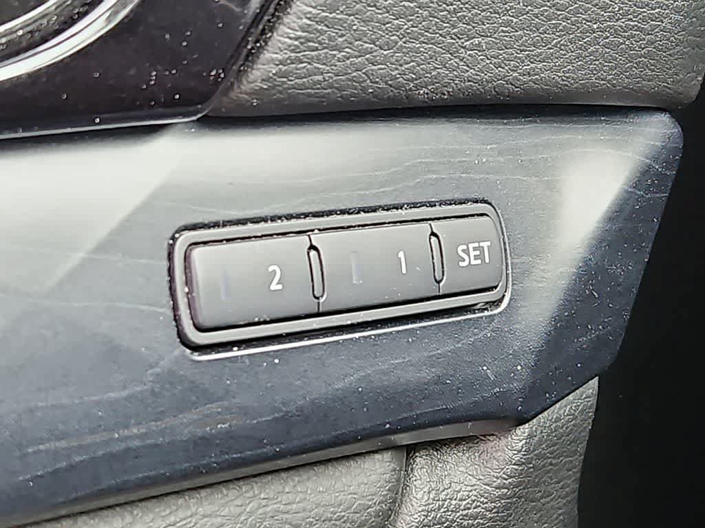 Used 2019 Nissan Maxima Platinum FWD image 22