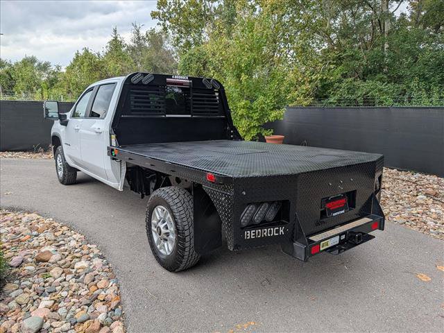 Used 2025 Chevrolet Silverado 2500 LT w/ Convenience Package AWD/4WD image 3