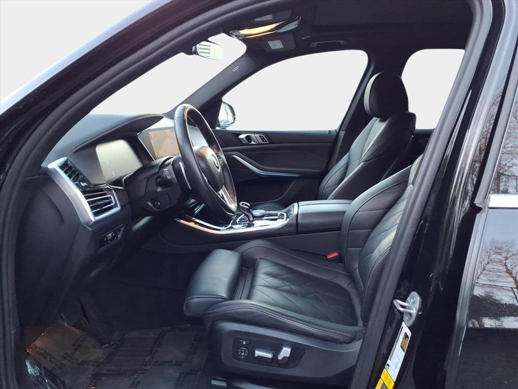 Used 2023 BMW X5 xDrive45e image 9