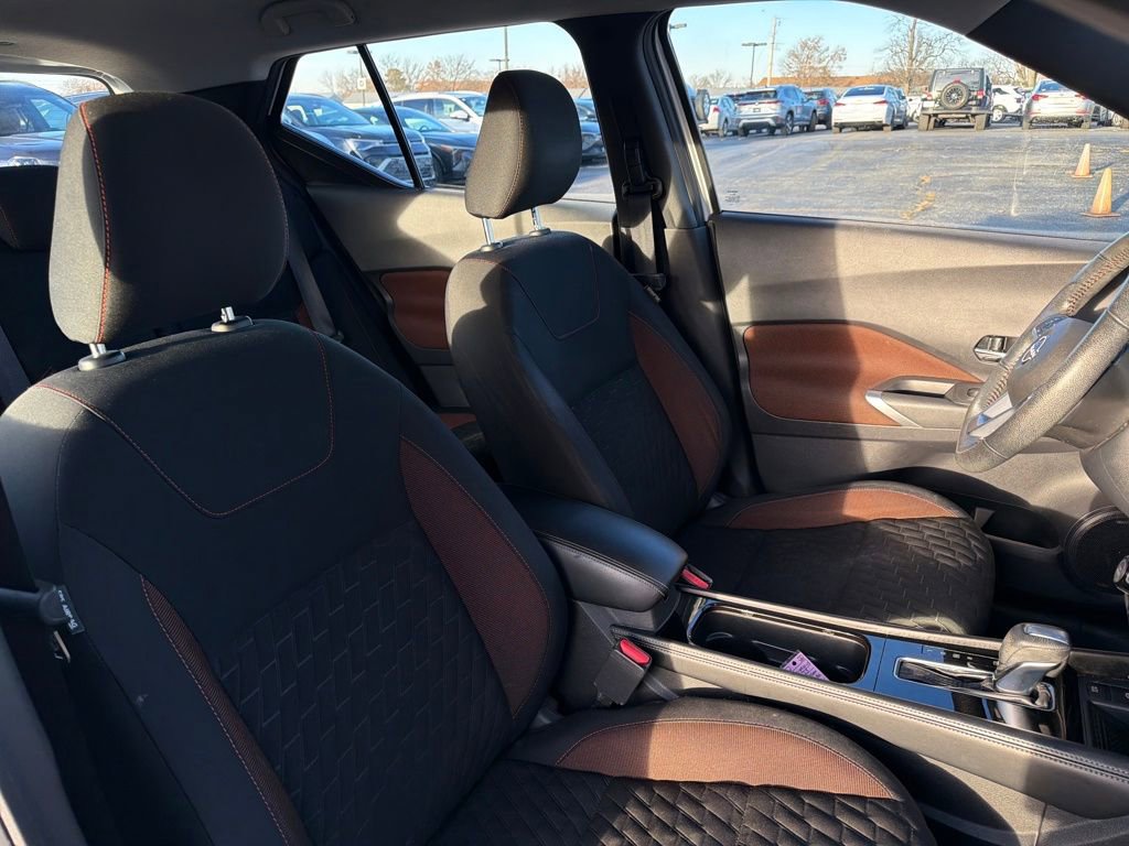 Used 2023 Nissan Kicks SR image 39