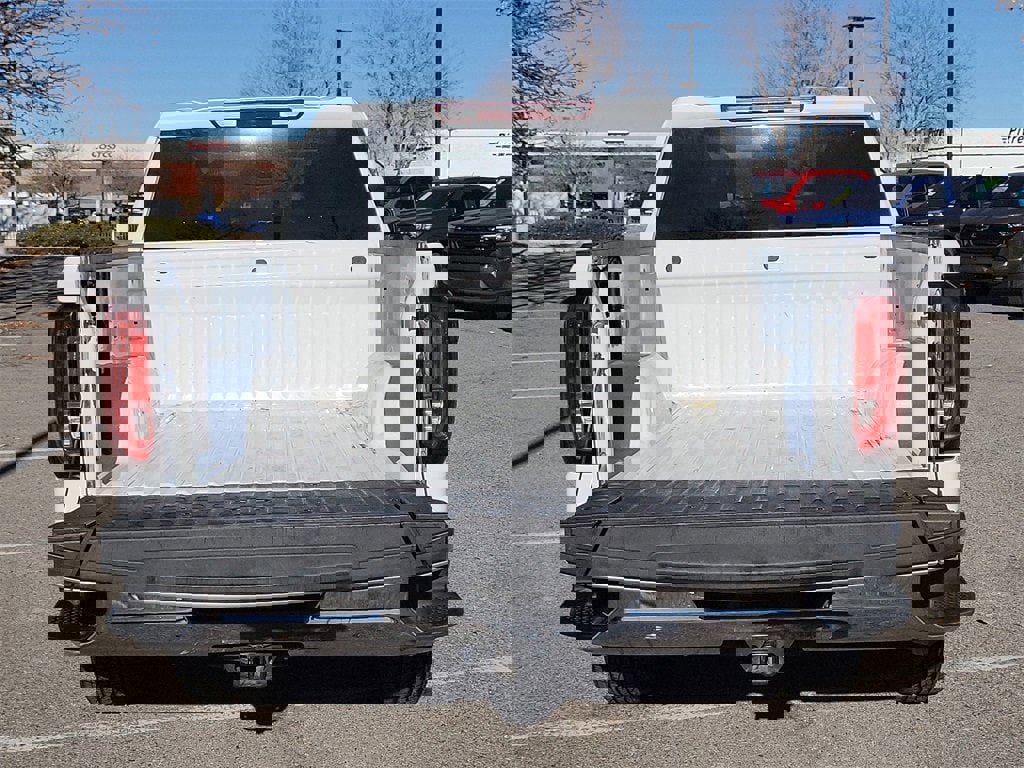 Certified 2024 GMC Sierra 1500 SLT image 11