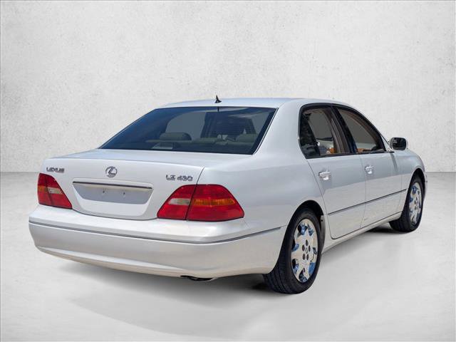 Used 2001 Lexus LS 430 RWD image 5
