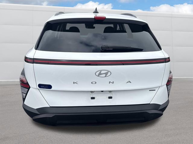 Used 2025 Hyundai Kona SEL image 4