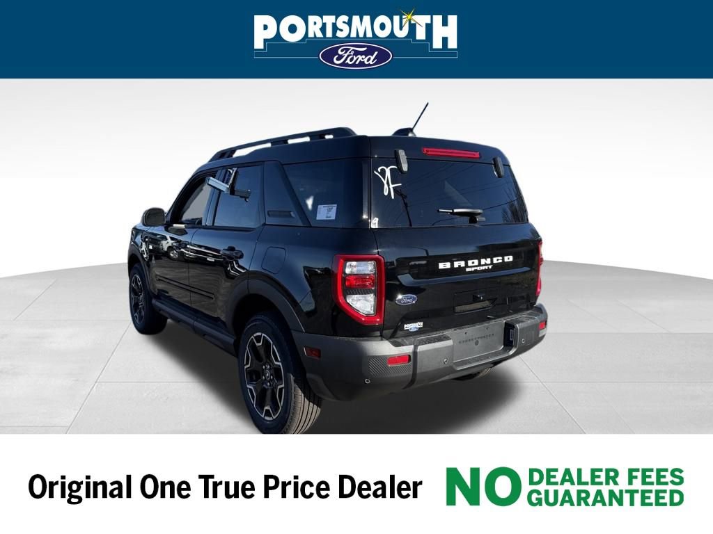 New 2025 Ford Bronco Sport Outer Banks image 18