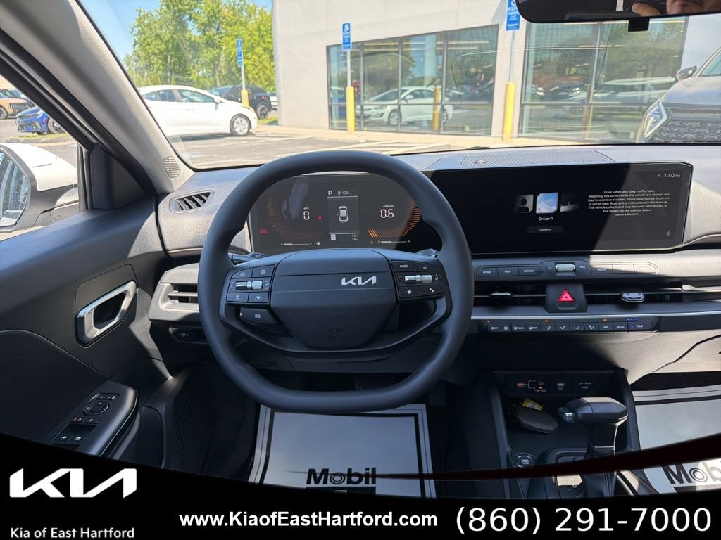 New 2026 Kia K4 FWD image 22