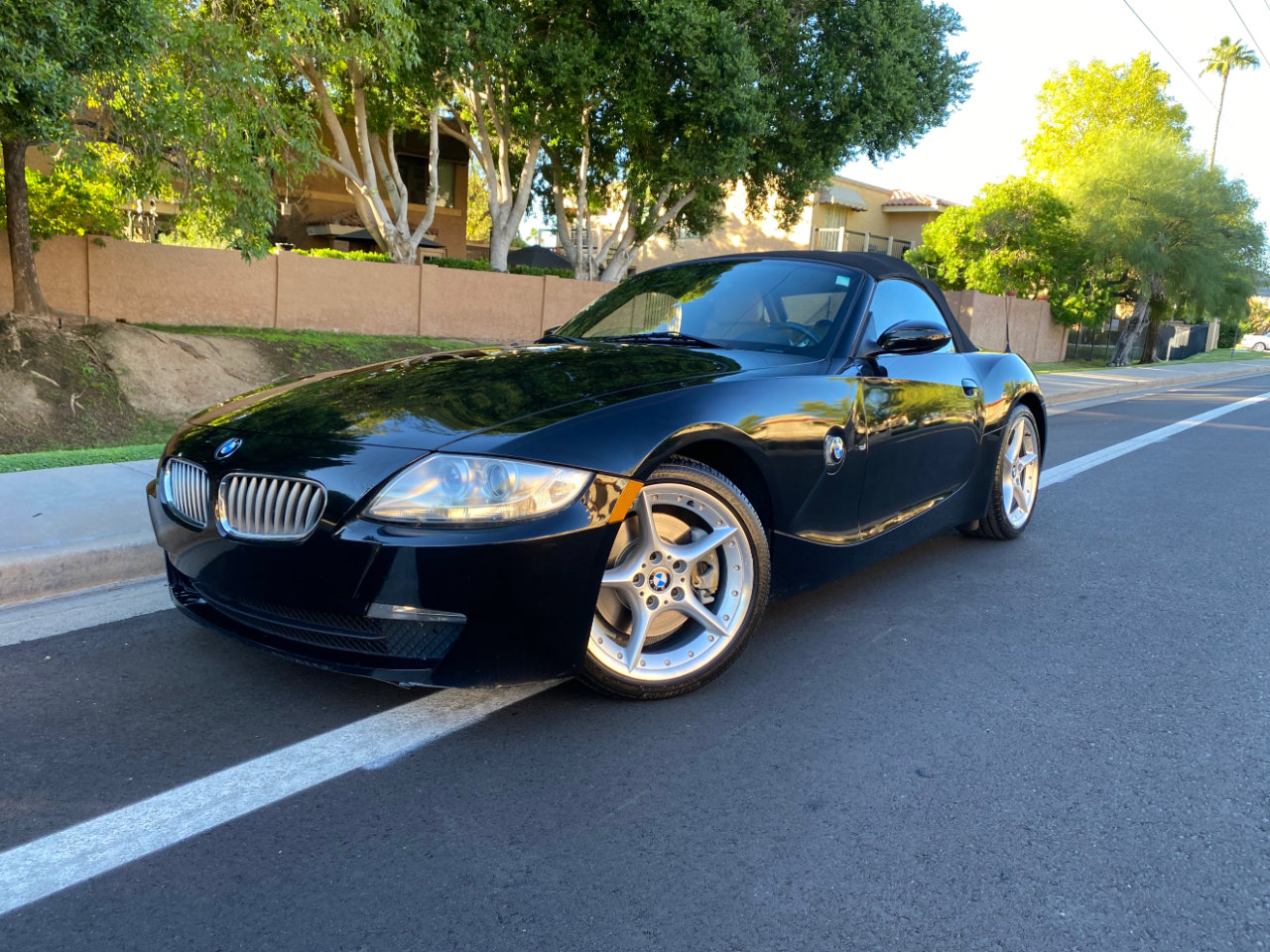 Used 2006 BMW Z4 3.0si image 48