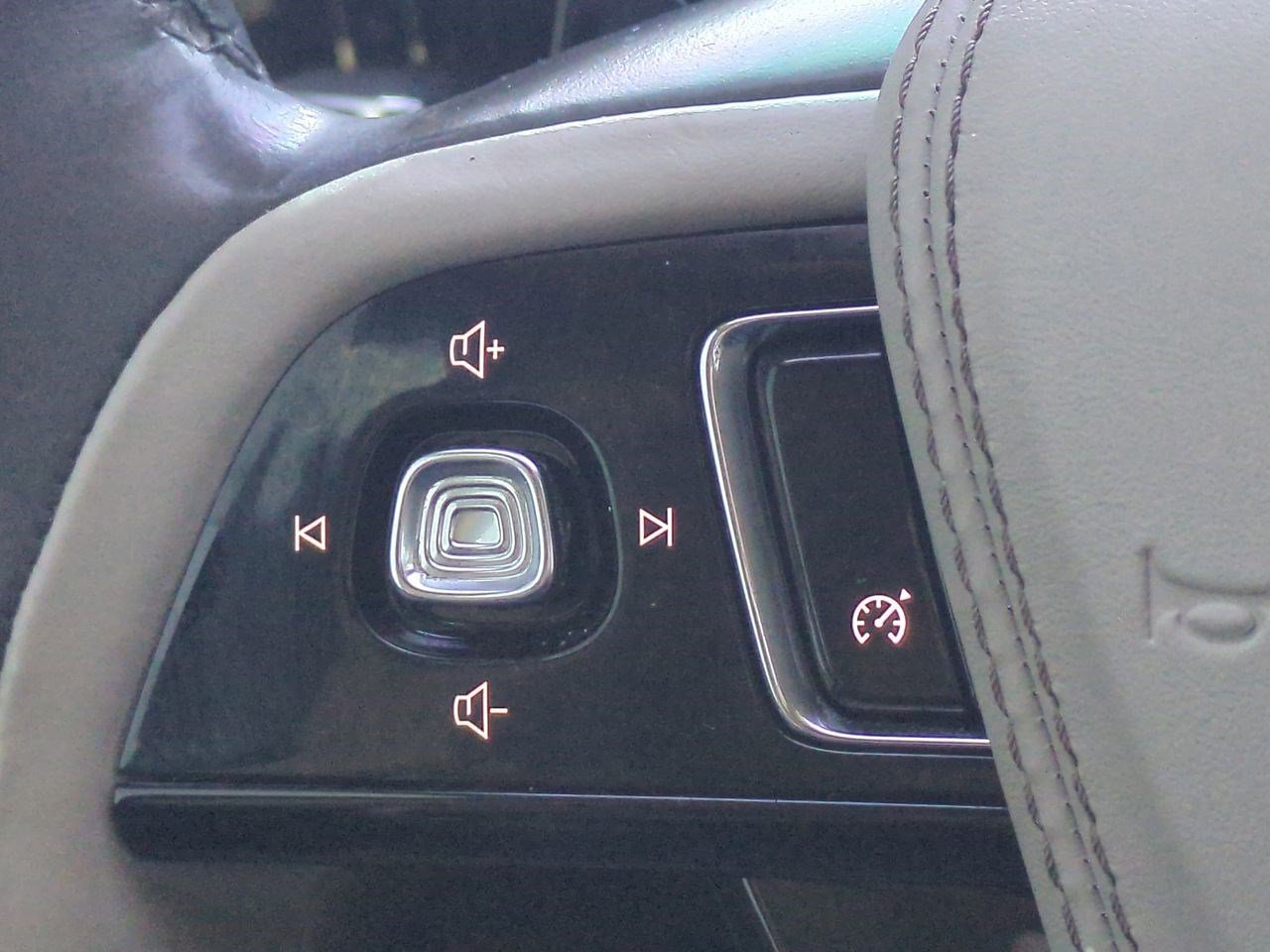 Used 2020 Lincoln Aviator Reserve w/ Elements Package Plus image 25