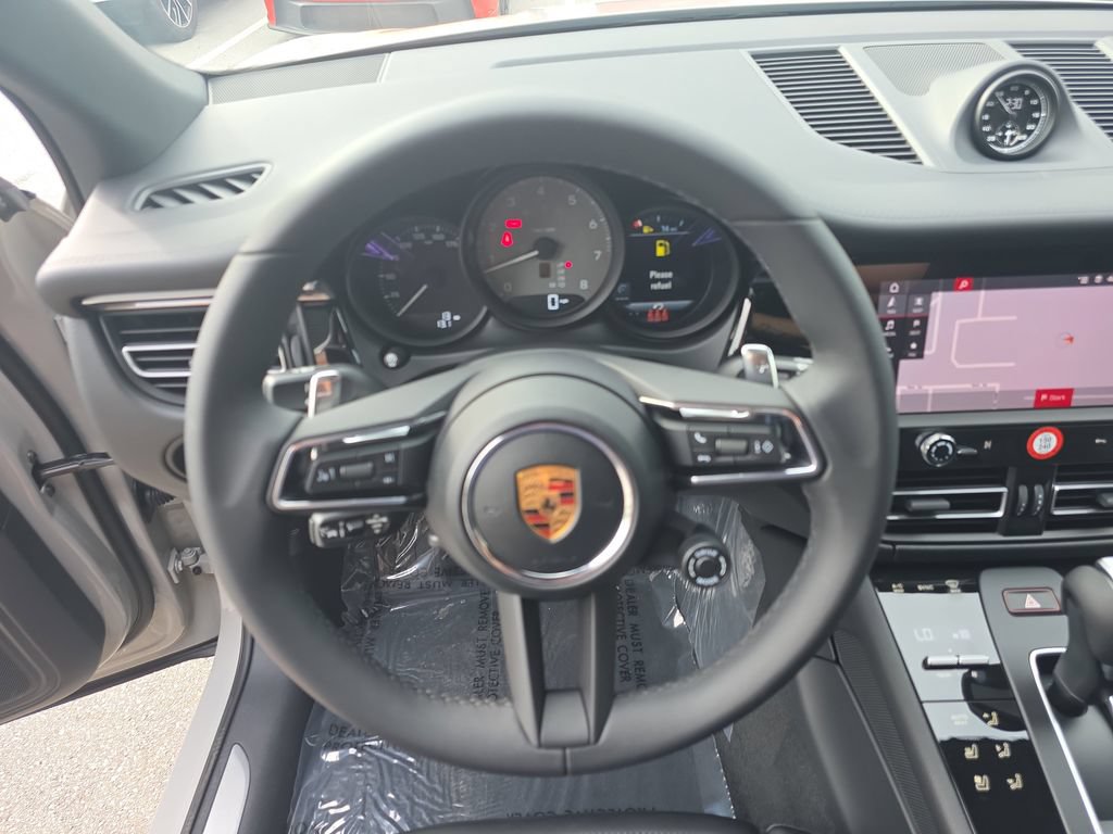 New 2026 Porsche Macan S AWD/4WD image 33