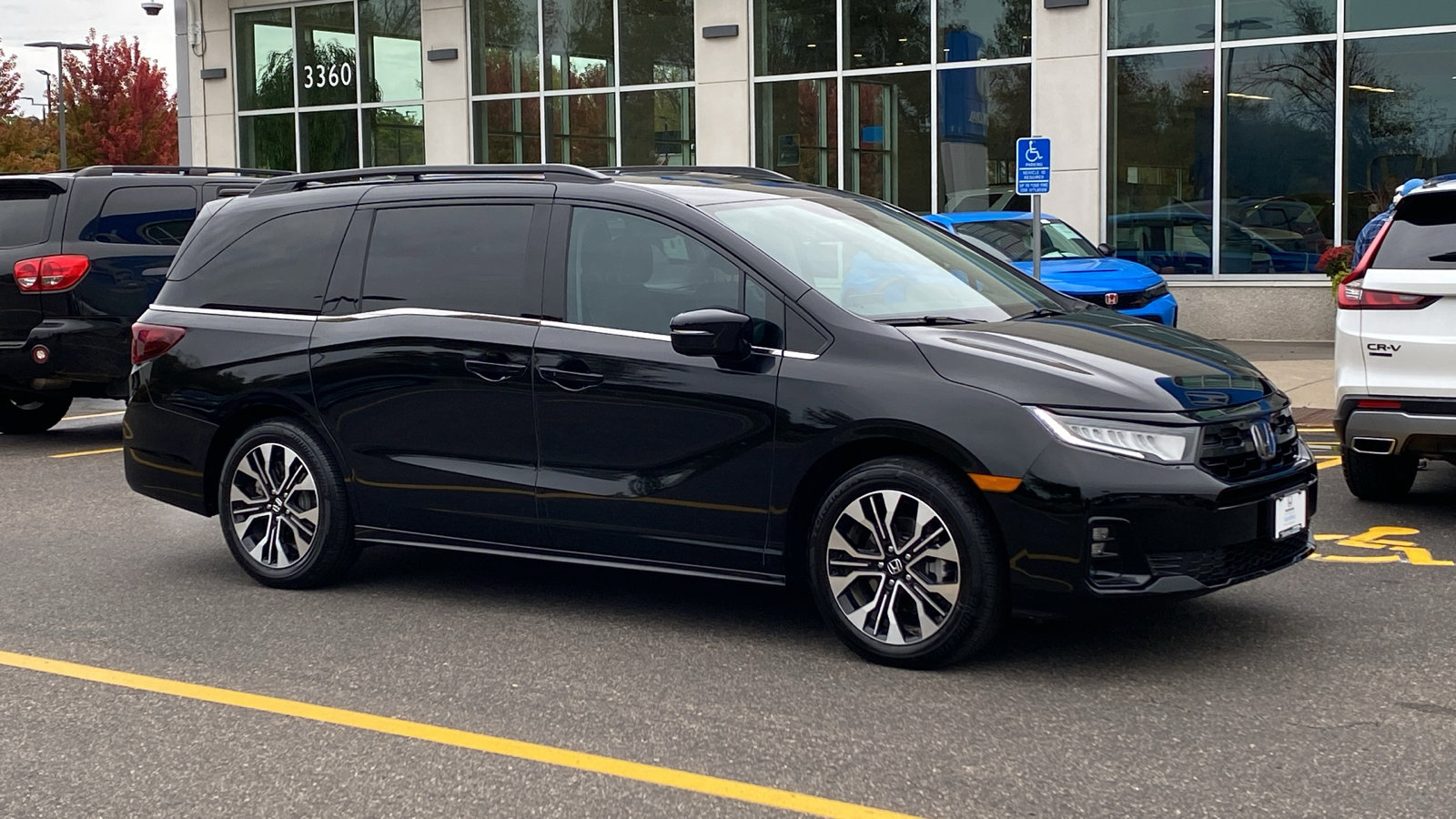 Certified 2025 Honda Odyssey Elite image 1