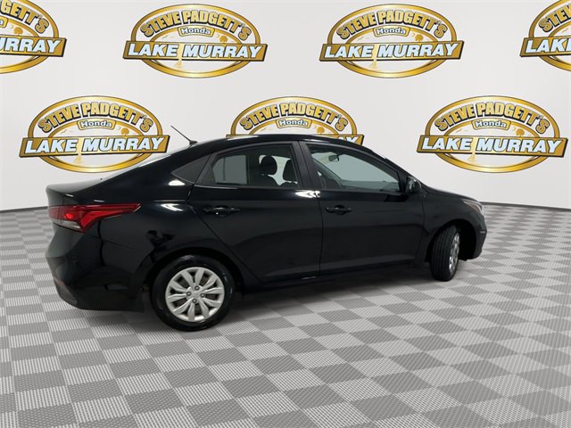 Used 2019 Hyundai Accent SE image 3
