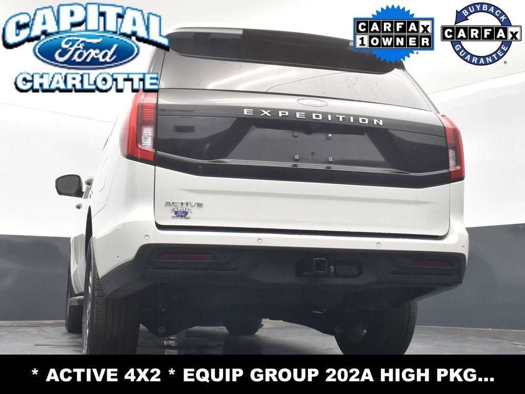 Used 2025 Ford Expedition Active image 28