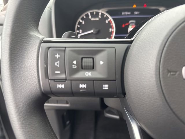 Used 2023 Nissan Rogue SV AWD/4WD image 11