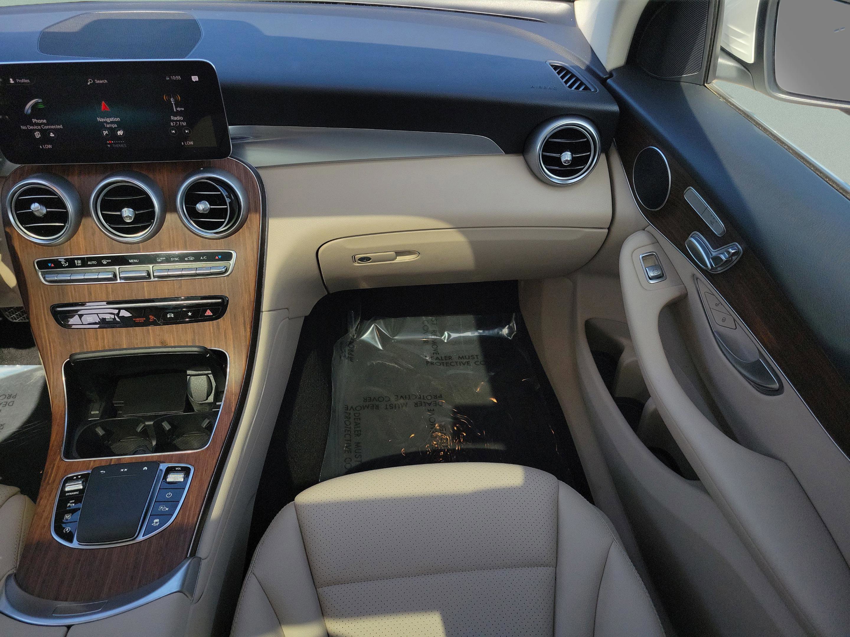 Certified 2022 Mercedes-Benz GLC 300 4MATIC image 15