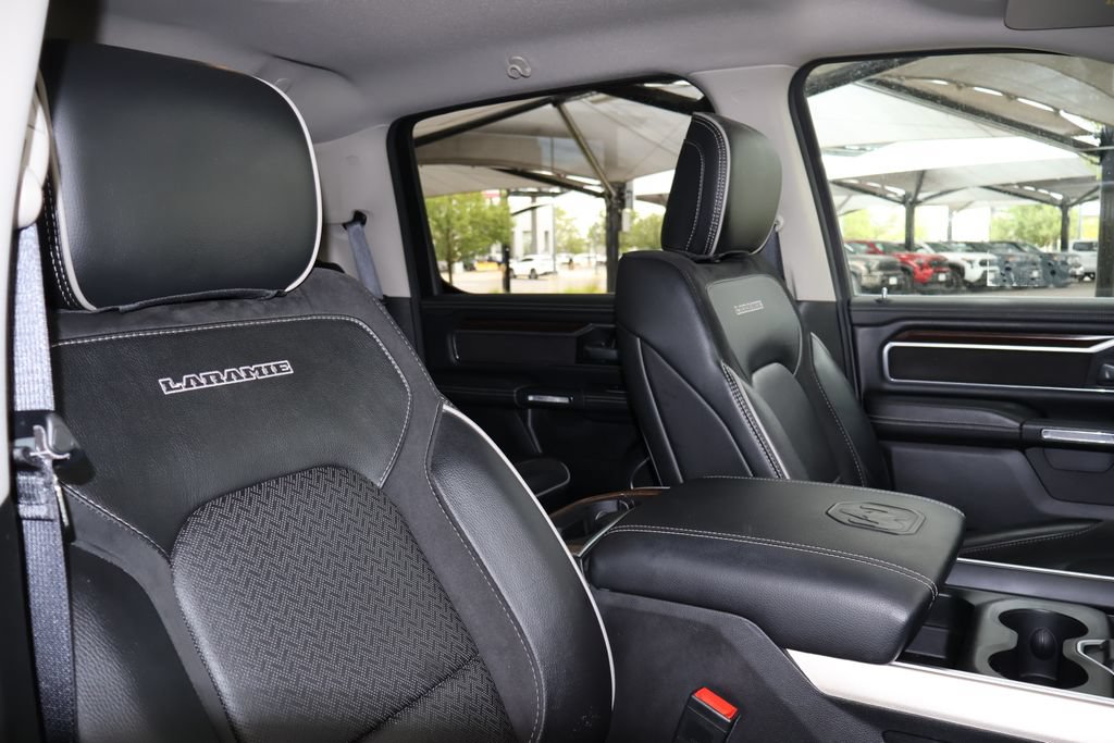 Used 2022 RAM 1500 Laramie AWD/4WD image 42
