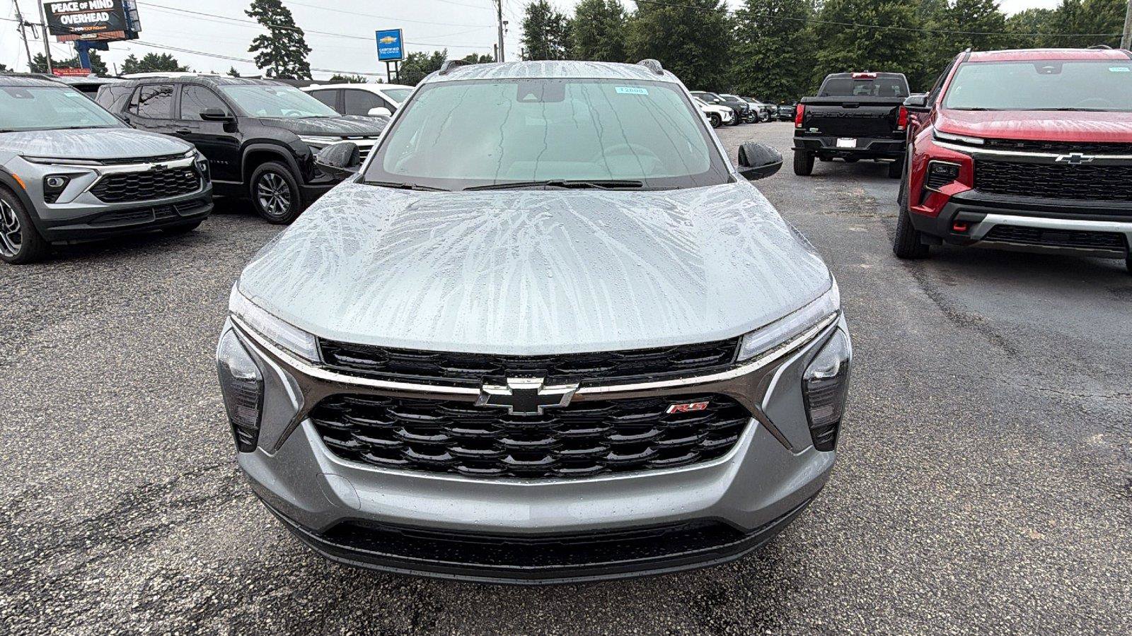 New 2026 Chevrolet Trax RS w/ Driver Confidence Package FWD video 2