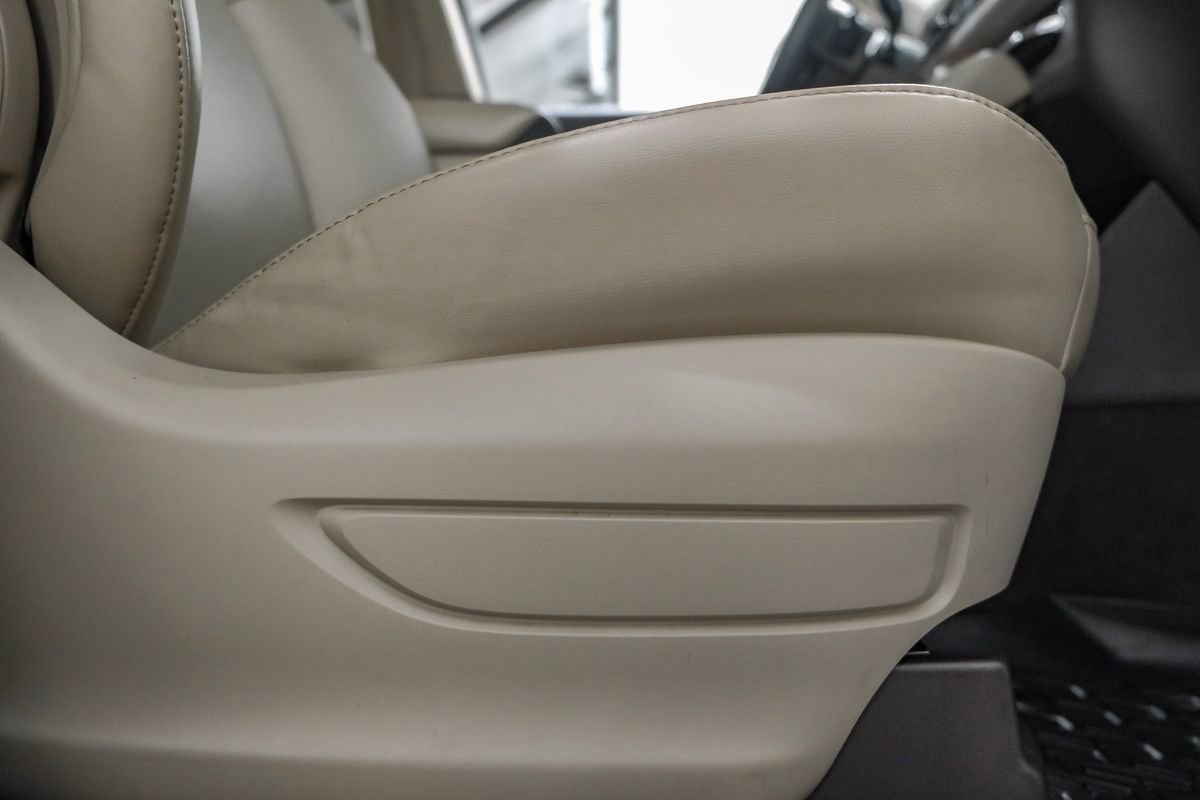 Used 2022 Lincoln Aviator 2WD image 32