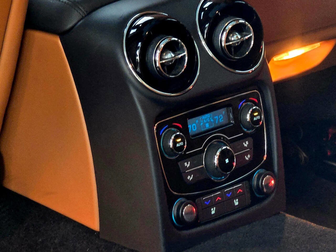 Used 2019 Jaguar XJ L Supercharged image 23