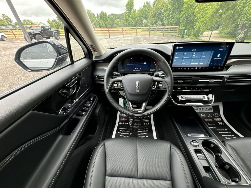 New 2024 Lincoln Corsair Grand Touring AWD/4WD image 14