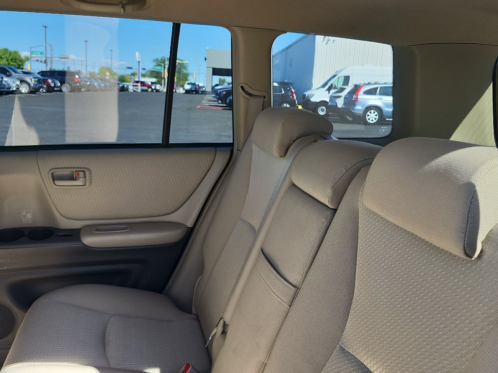 Used 2005 Toyota Highlander 2WD V6 image 12