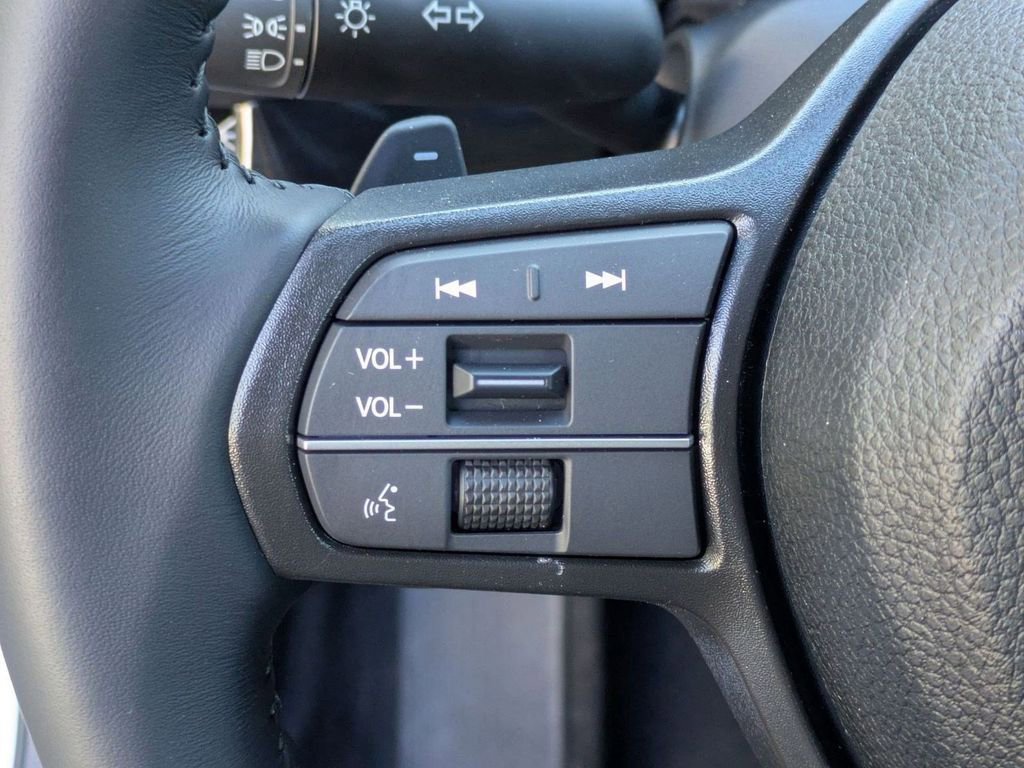 Certified 2025 Honda Accord EX-L image 10