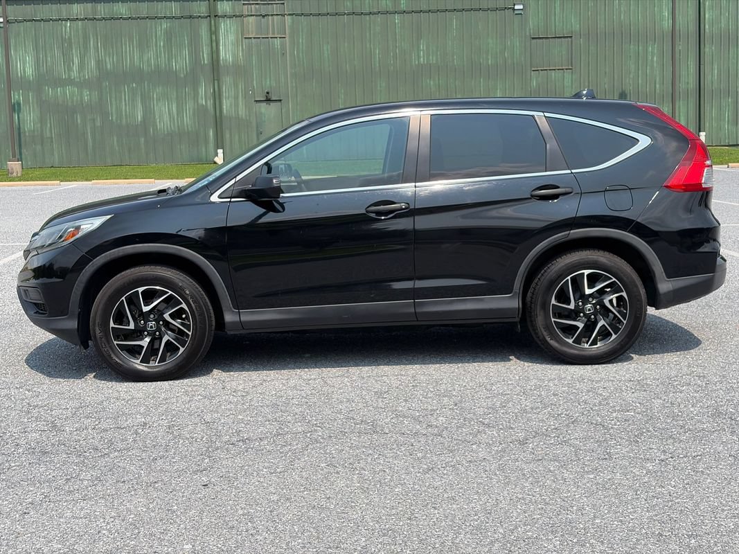 Used 2016 Honda CR-V SE image 5