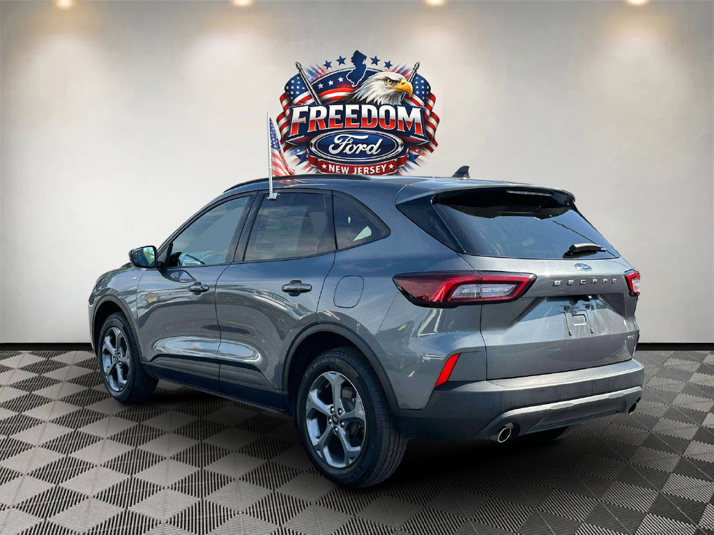 Used 2025 Ford Escape ST-Line Select AWD/4WD image 6