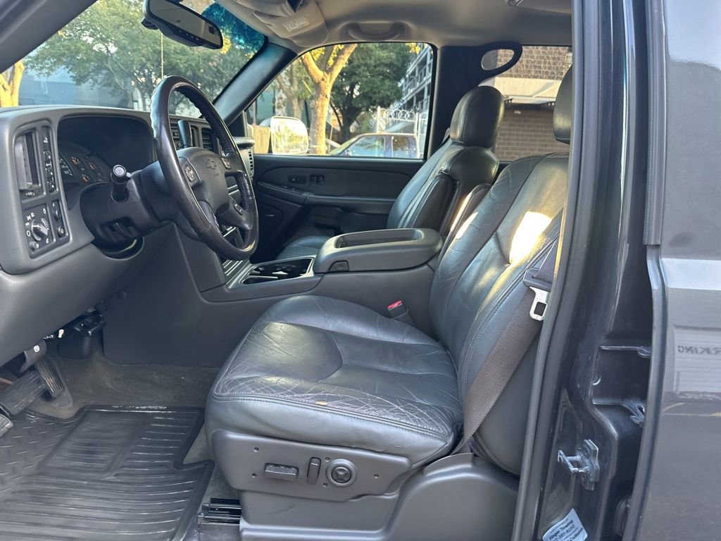 Used 2003 Chevrolet Silverado 2500 LT w/ Skid Plate Package image 16