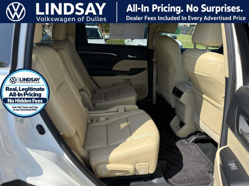 Used 2015 Toyota Highlander Limited AWD/4WD image 14