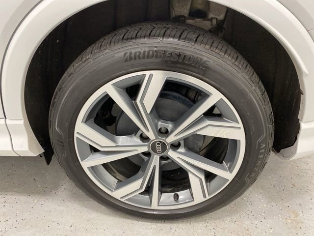 Used 2023 Audi Q4 e-tron Premium Plus w/ Premium Plus AWD/4WD image 10