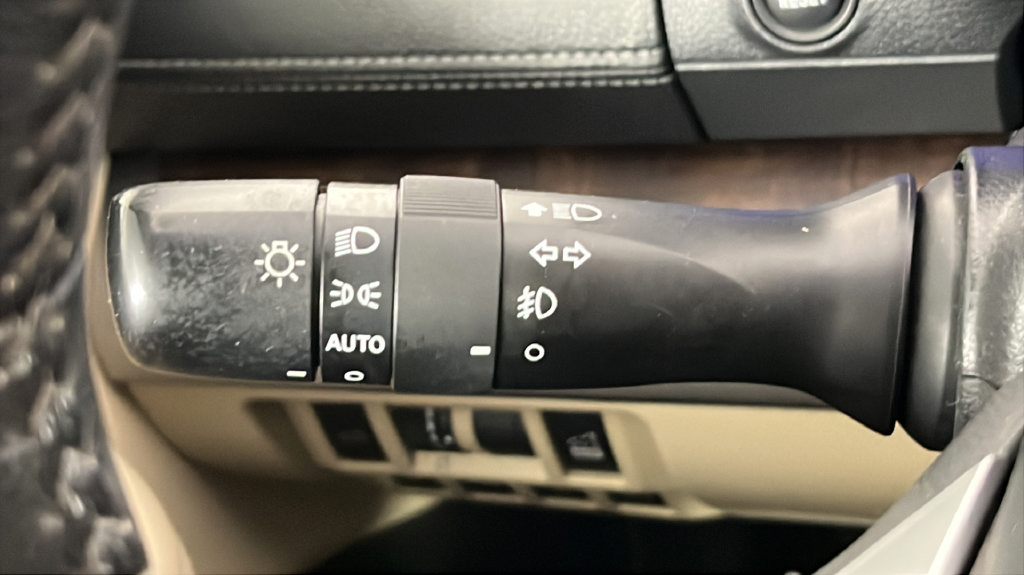 Used 2019 Subaru Outback 2.5i Limited w/ Popular Package #2 AWD/4WD image 27