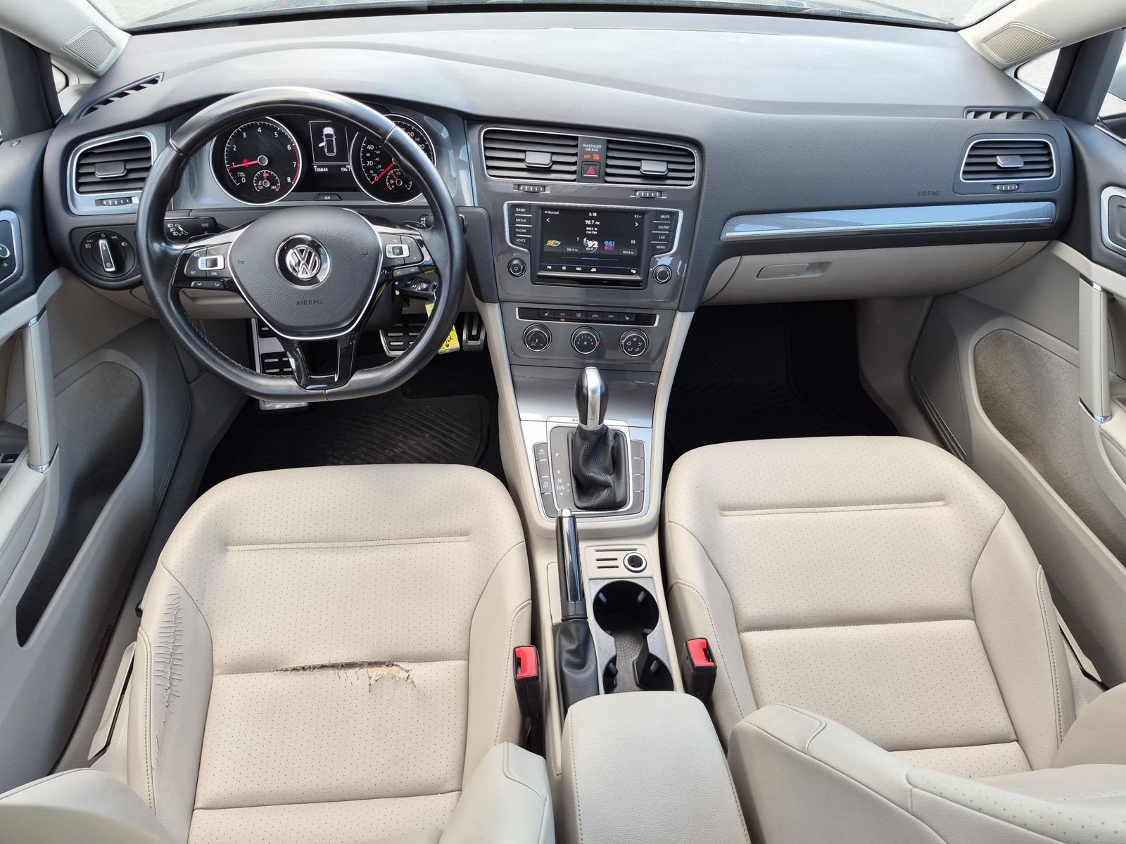 Used 2017 Volkswagen Golf Alltrack S AWD/4WD image 25