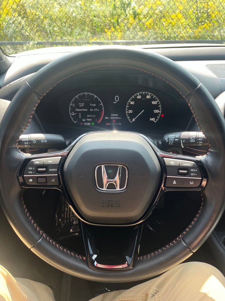 Used 2025 Honda HR-V Sport image 6