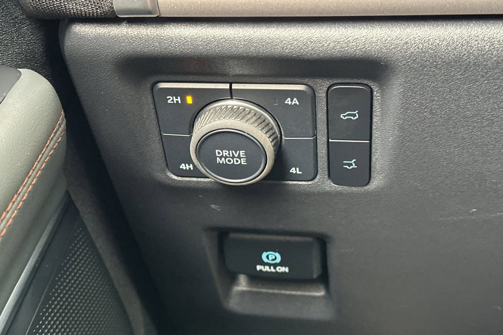 Used 2025 Ford Expedition Max Active image 28