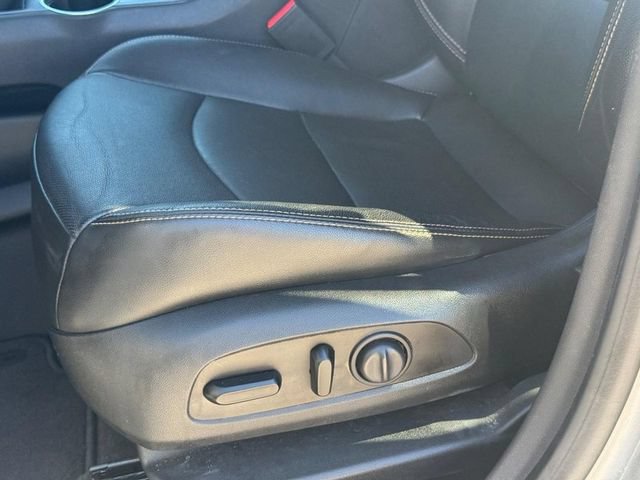 Used 2020 GMC Terrain SLT w/ Elevation Edition FWD image 23