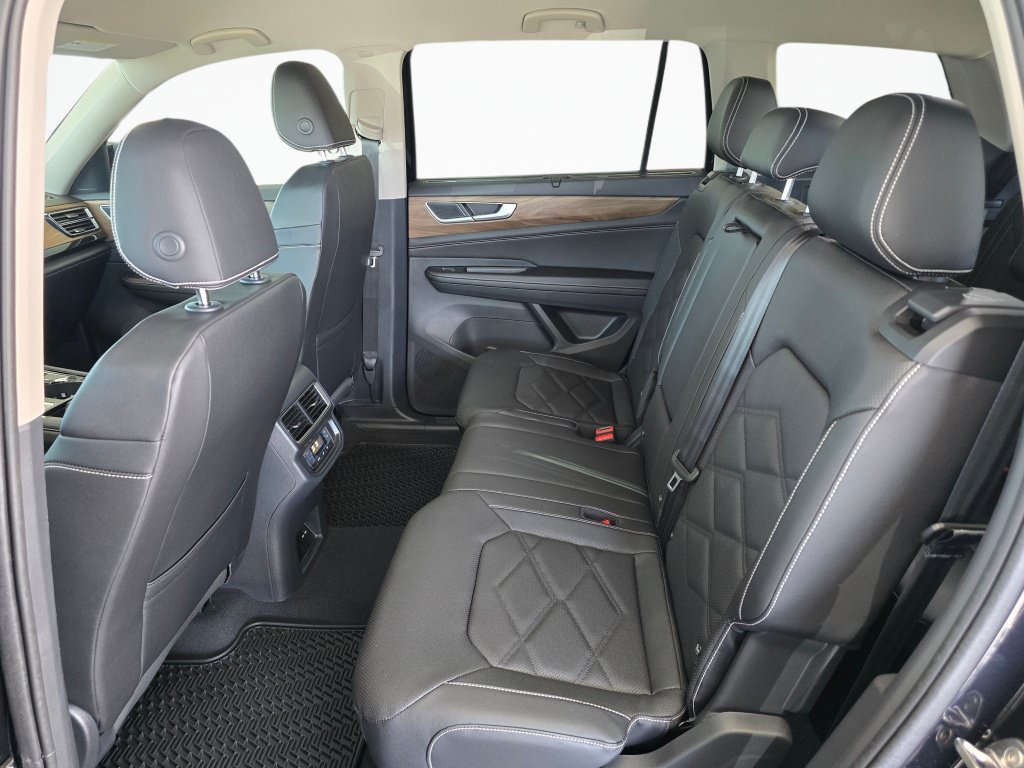 New 2026 Volkswagen Atlas SE AWD/4WD image 35