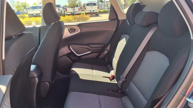 Used 2024 Kia Soul LX w/ Option Group 015 image 17