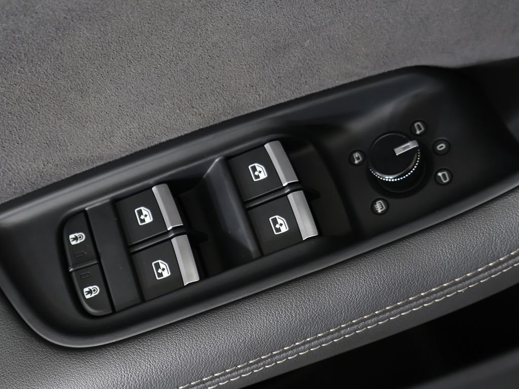 Used 2024 Audi SQ8 Premium Plus AWD/4WD image 42